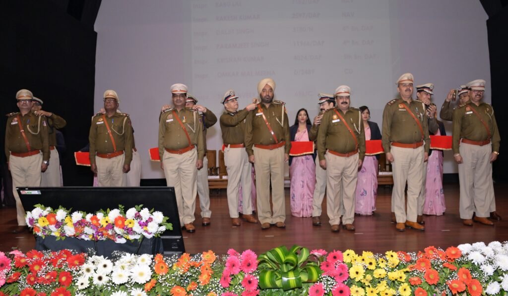 delhi police headquarters retirement honorary rank ceremony 137 personnel