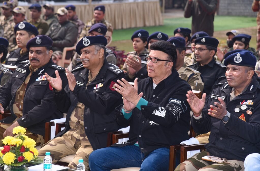 CISF Brass Band performing live in front of Anu Malik and dg cisf praveer ranjan